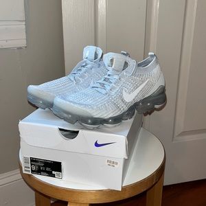 Women’s Air VaporMax Flyknit 3 White/White Pure Platinum